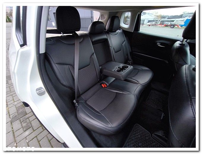 Jeep Compass 1.4 MultiAir Business Line - 19