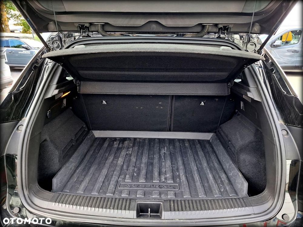 Renault Austral 1.3 TCe mHEV Evolution - 31