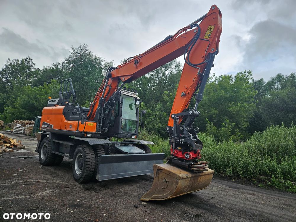 Doosan dx160w - 1