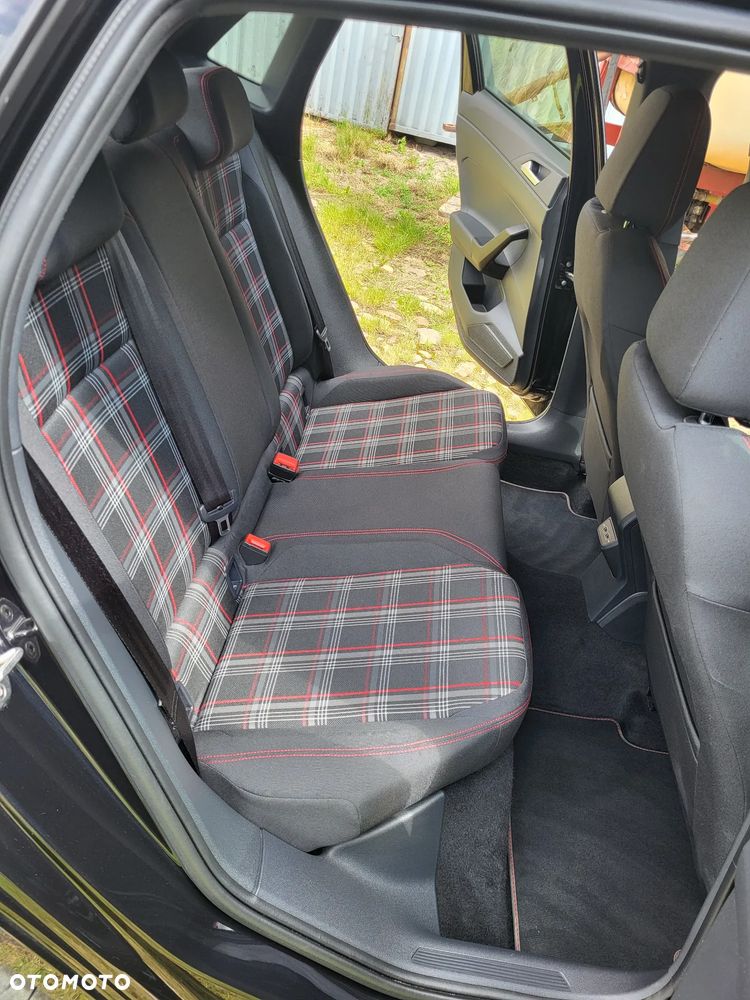 Volkswagen Polo 2.0 TSI GTI DSG - 28