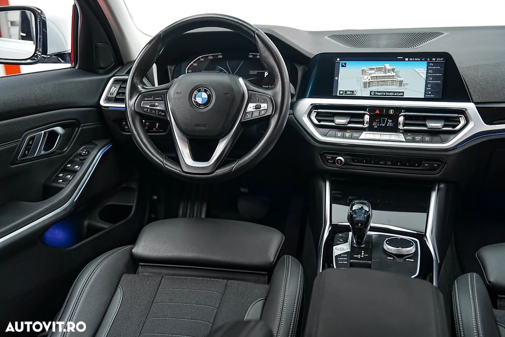 BMW Seria 3 318i Aut. - 14