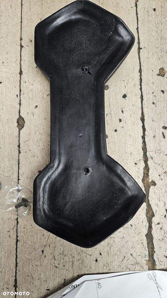 Oparcie pasażera do kufra 30L Suzuki  990D0-K3000-005 - 3