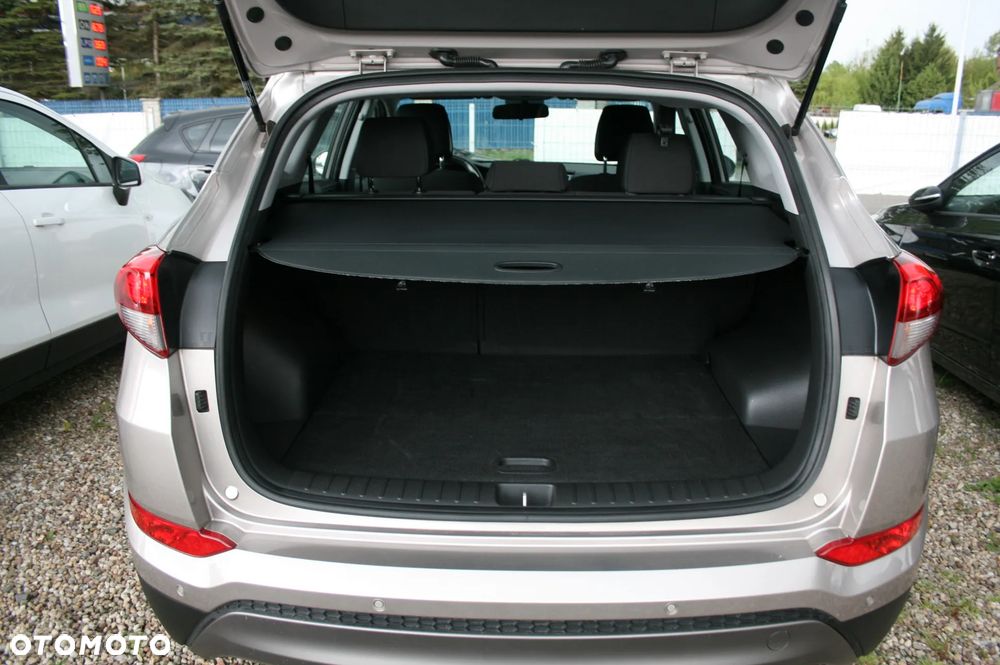 Hyundai Tucson 1.6 GDi 2WD Select - 8