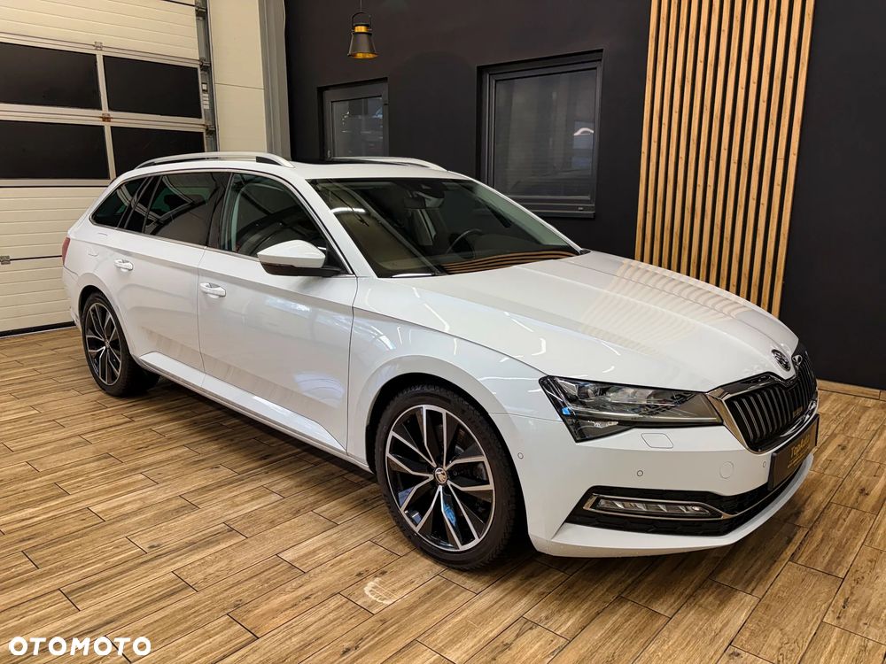 Skoda Superb 2019 photo 5