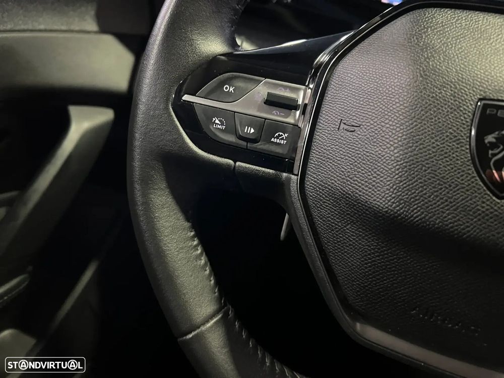 Peugeot 308 - 18