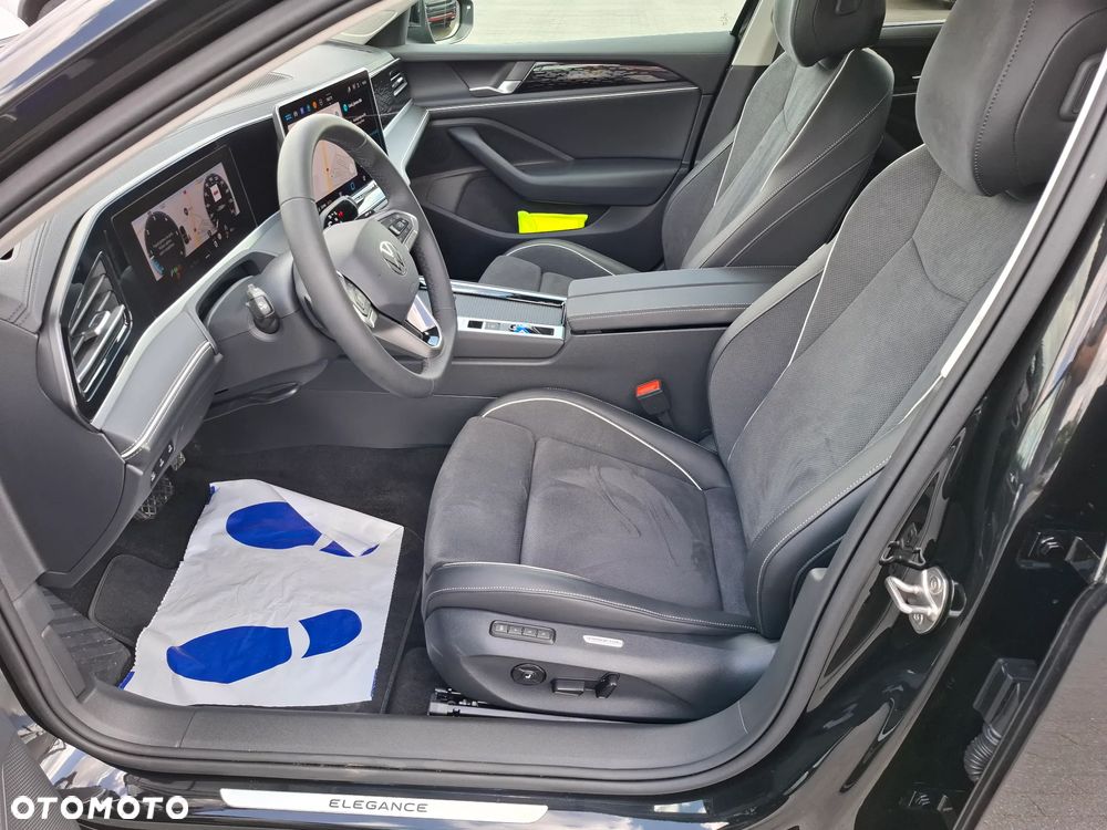 Volkswagen Passat Variant 2.0 TDI SCR DSG Elegance - 10