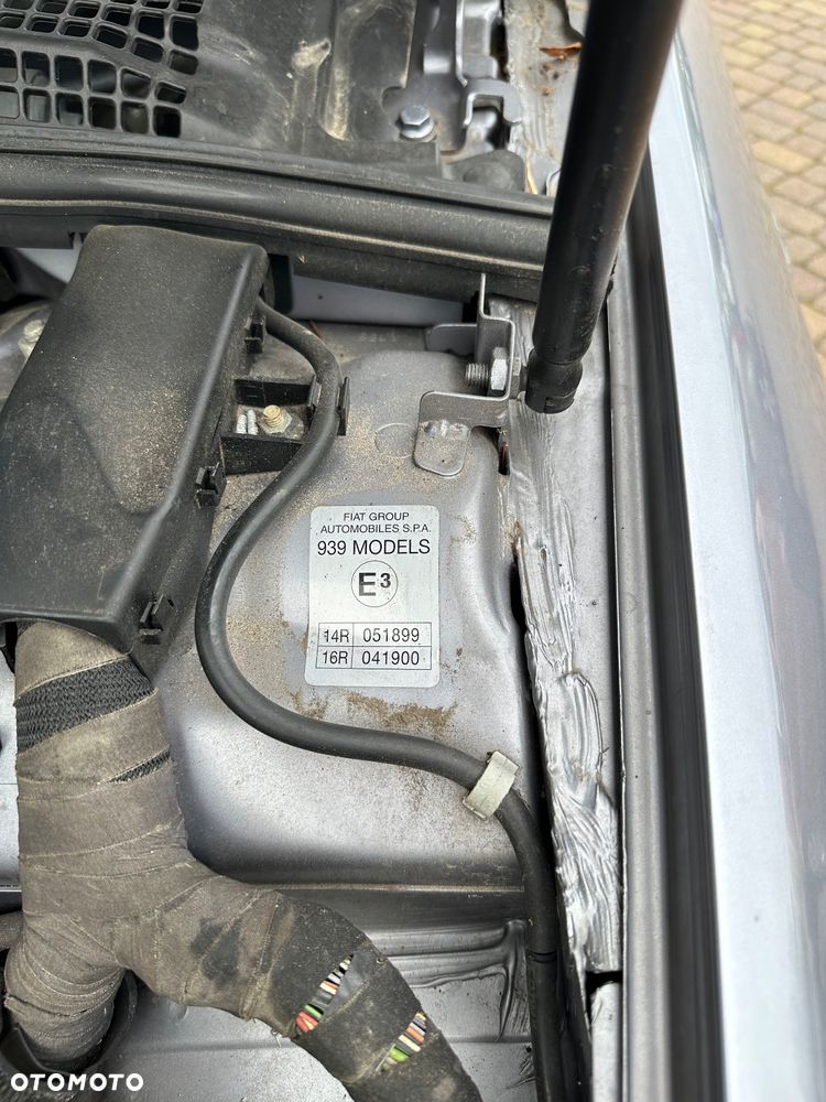 Alfa Romeo 159 2.0JTDM Sport - 22