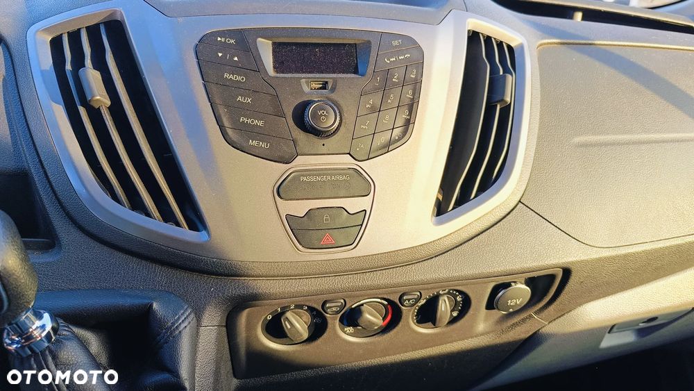 Ford TRANSIT - 13