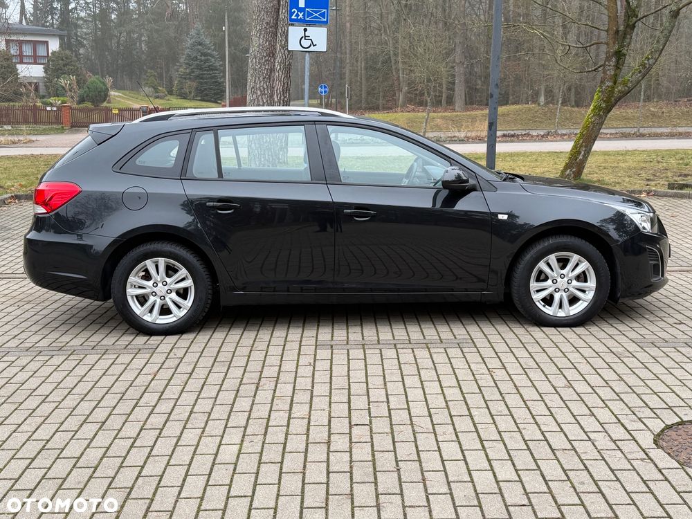 Chevrolet Cruze - 10