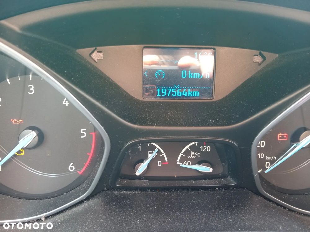 Ford Focus - 8