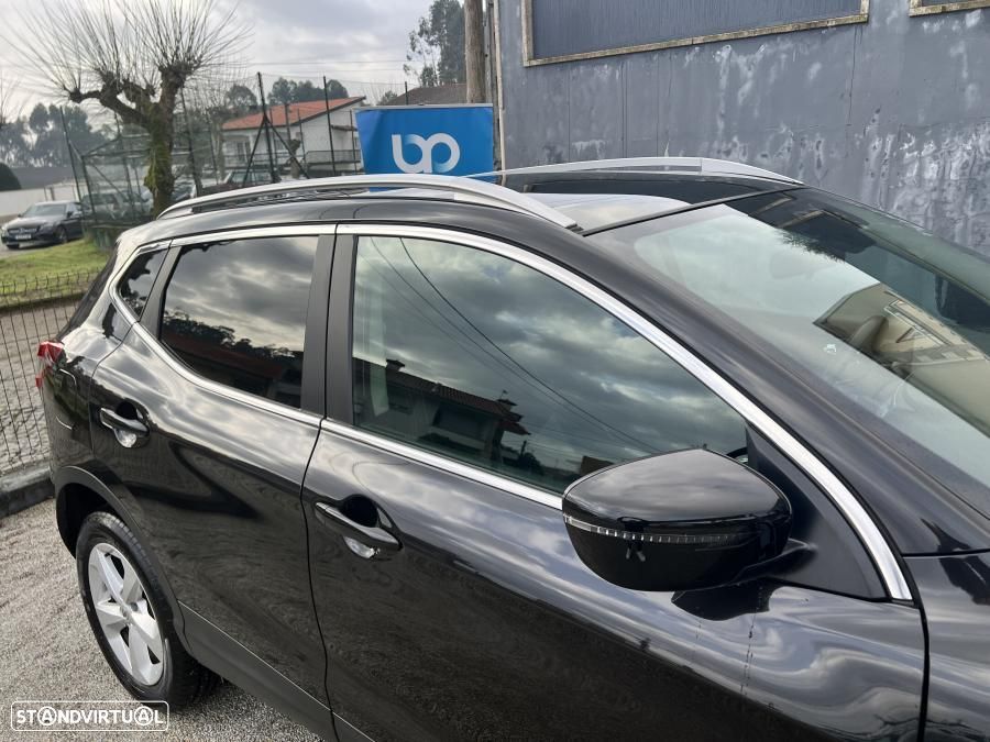 Nissan Qashqai 1.5 dCi N-Connecta - 17
