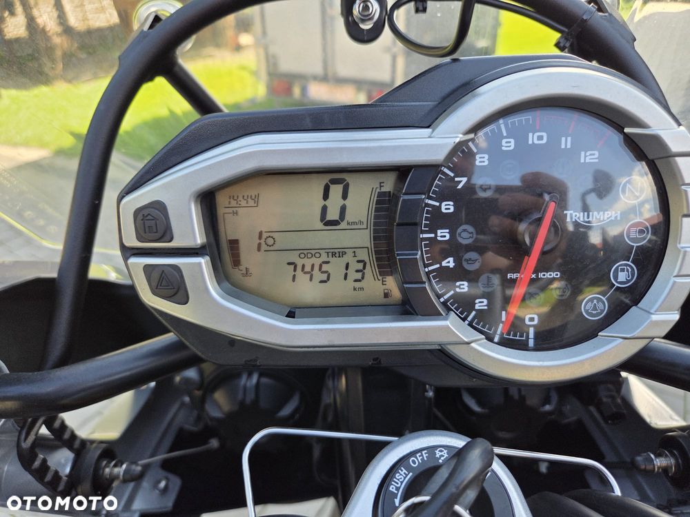 Triumph Tiger - 2