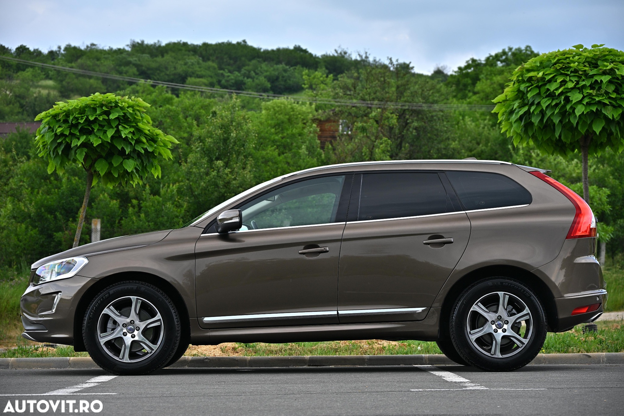 Volvo XC 60 D5 AWD Aut. Summum - 6