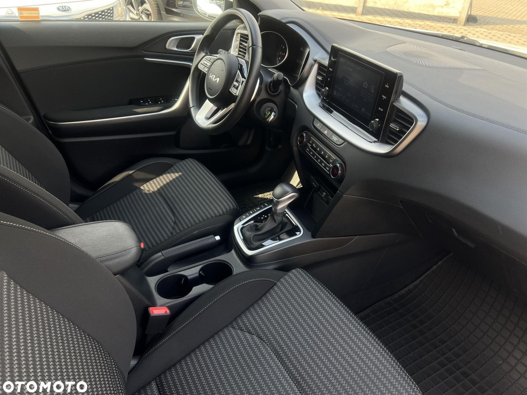 Kia Ceed 1.5 T-GDI M DCT - 28