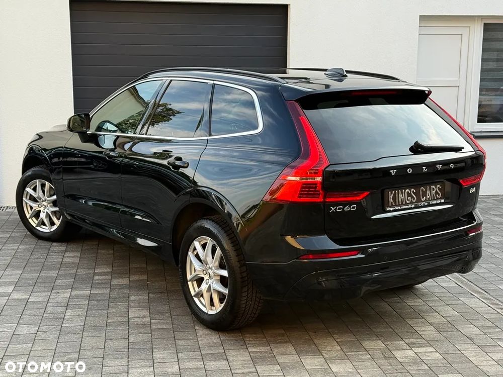 Volvo XC 60 B4 D Geartronic Momentum Pro - 3