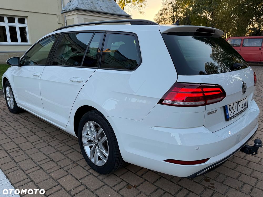 Volkswagen Golf 2.0 TDI SCR Comfortline - 2