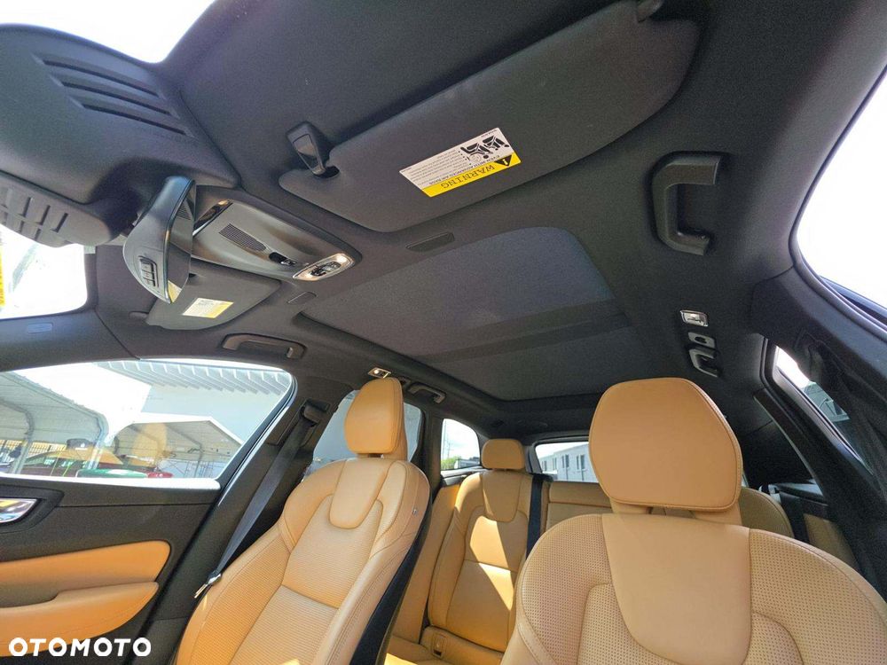 Volvo XC 60 T6 AWD Geartronic Inscription - 11