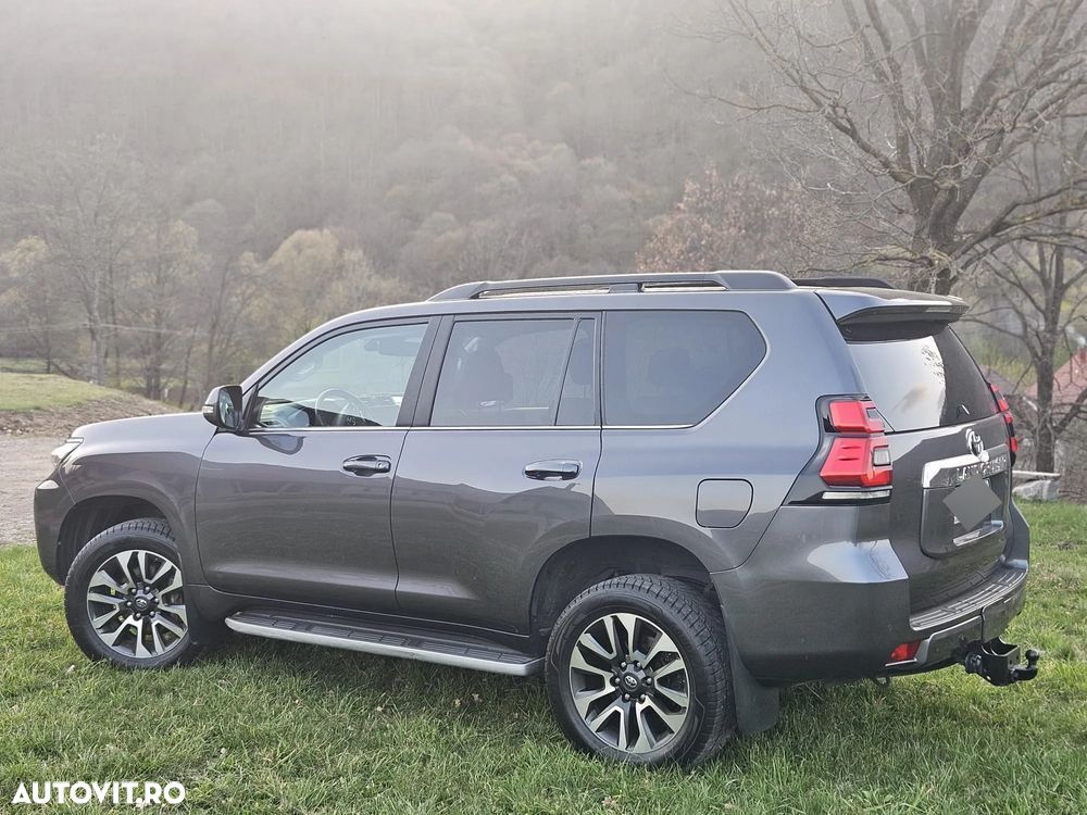 Toyota Land Cruiser 2.8l D-4D 204 CP A/T 7 locuri Executive - 1