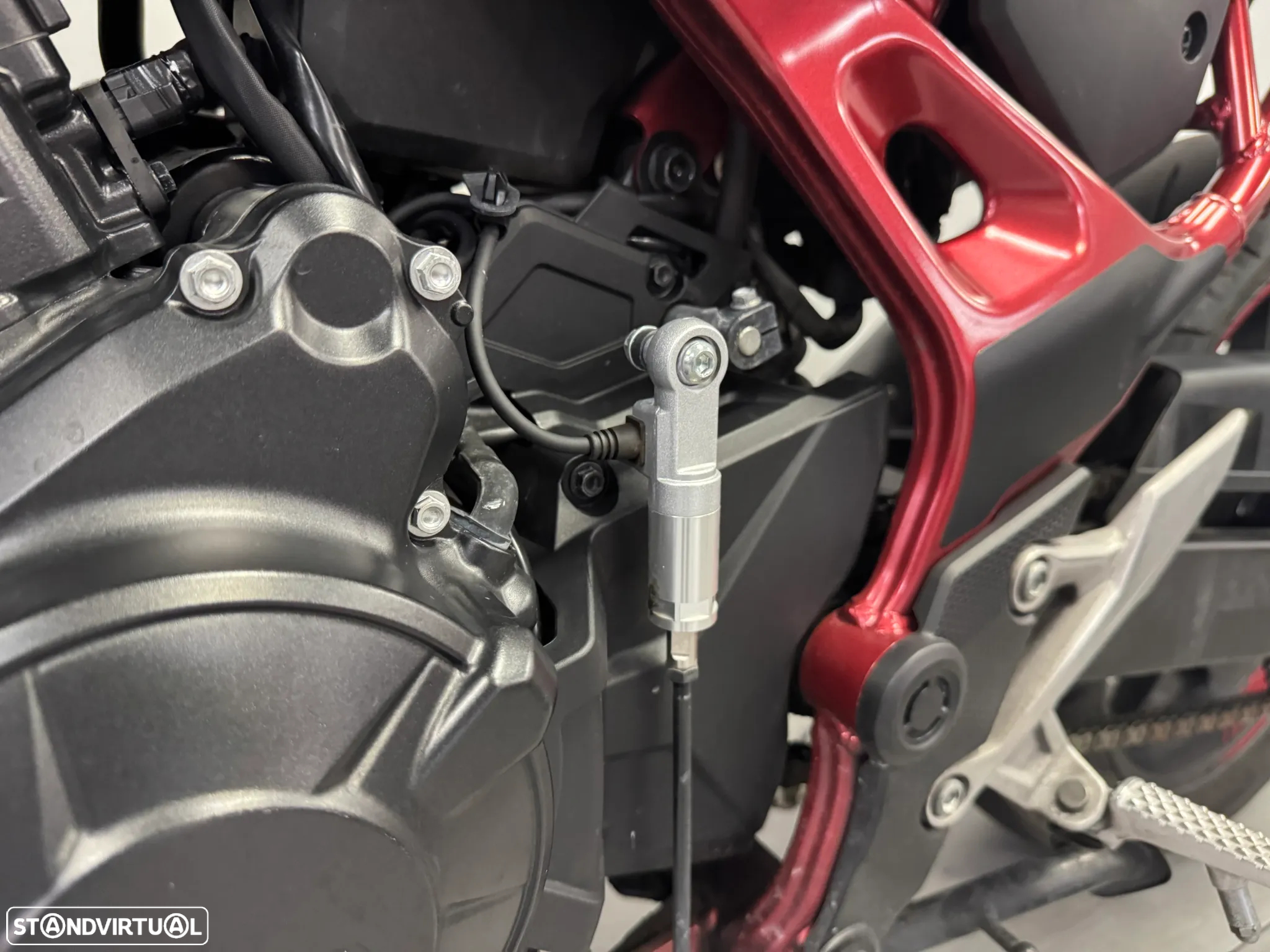 Honda CBR 650 R - 8