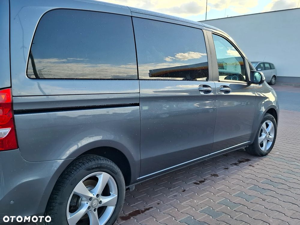 Mercedes-Benz Klasa V 220 CDI - 15