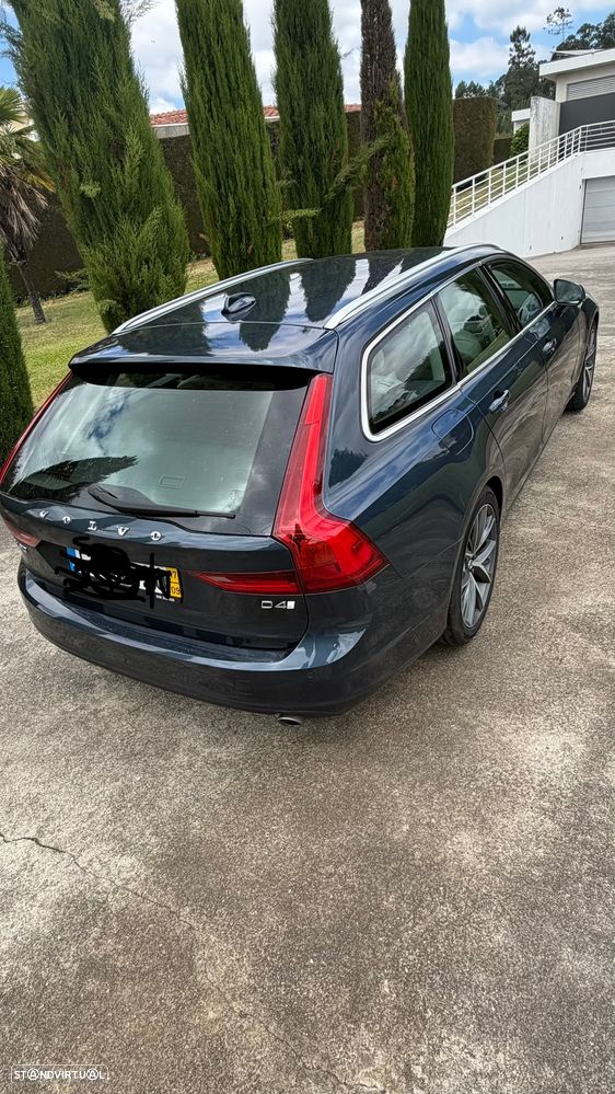 Volvo V90 2.0 D4 Momentum Plus Geartronic - 2