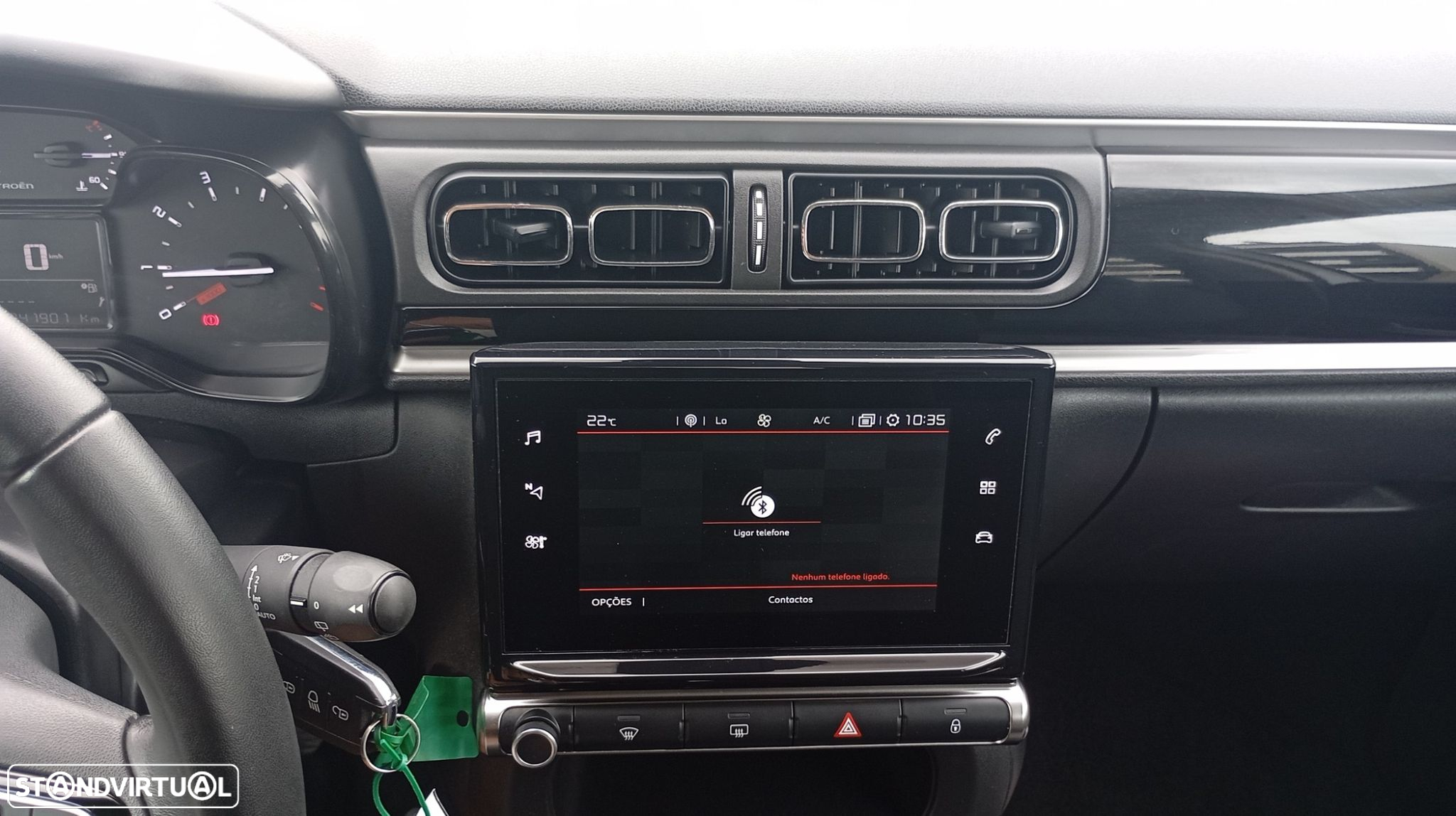 Citroën C3 1.2 PureTech Shine - 24