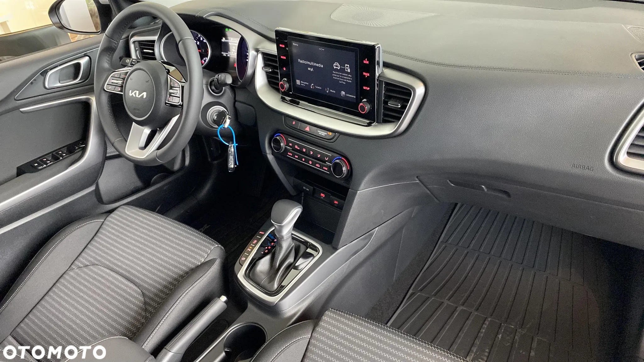 Kia XCeed 1.5 T-GDI M DCT - 14