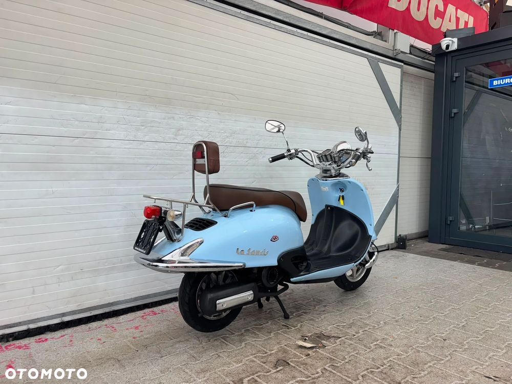 AGM Retro 50 - 9