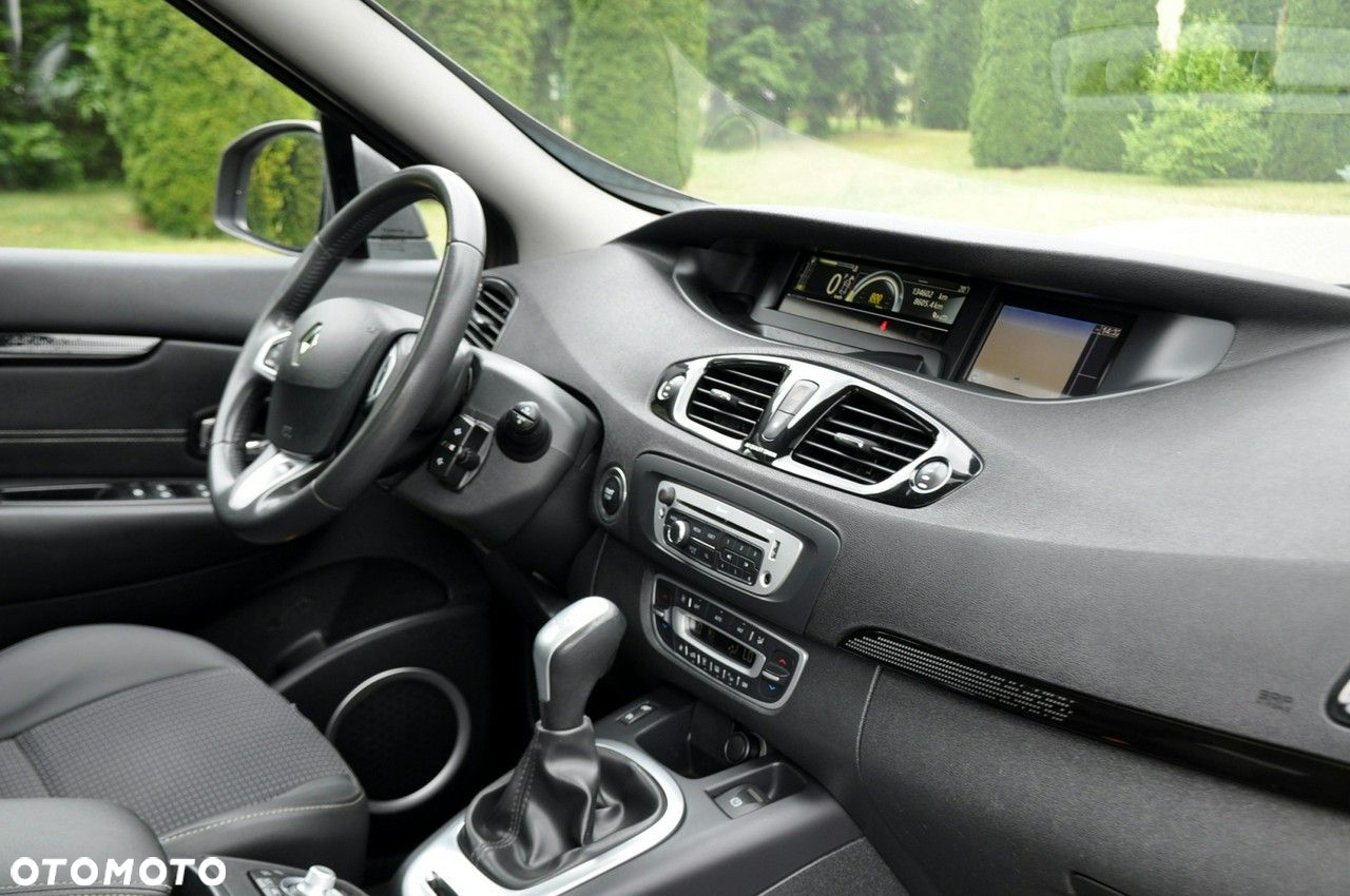 Renault Scenic - 17