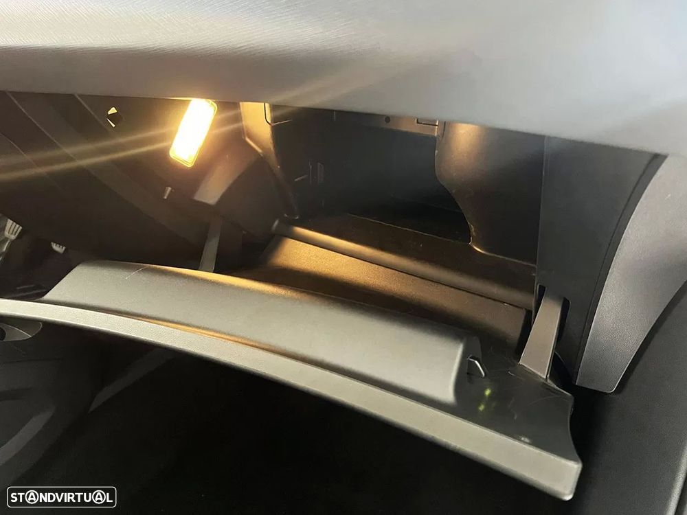 Citroën C4 Spacetourer BlueHDi 130 Stop&Start FEEL - 20