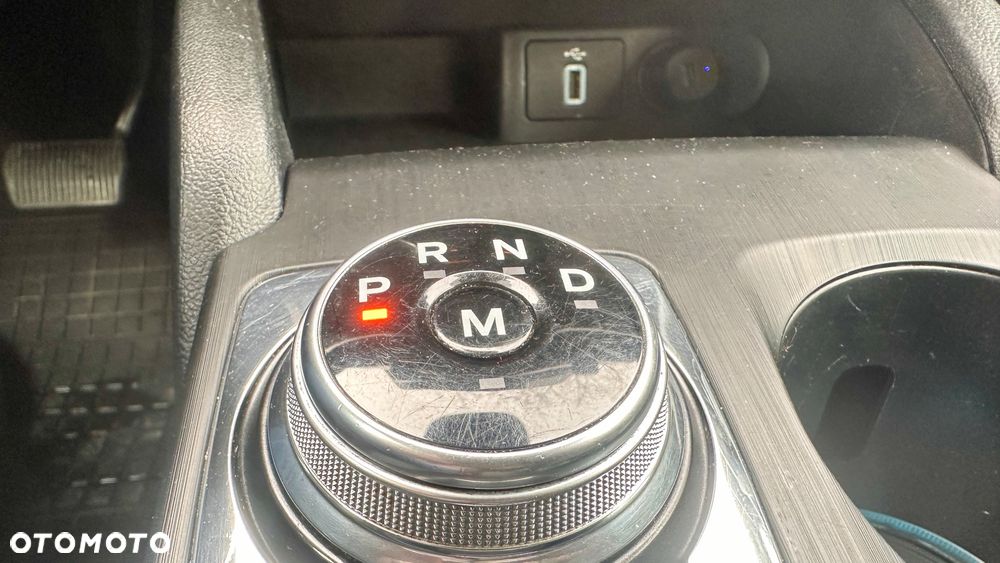 Ford Focus 1.5 EcoBlue Start-Stopp-System ST-LINE DESIGN - 30