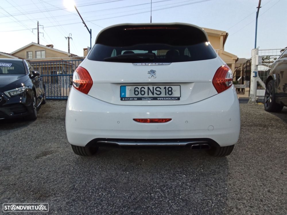 Peugeot 208 1.6 THP GTi - 5