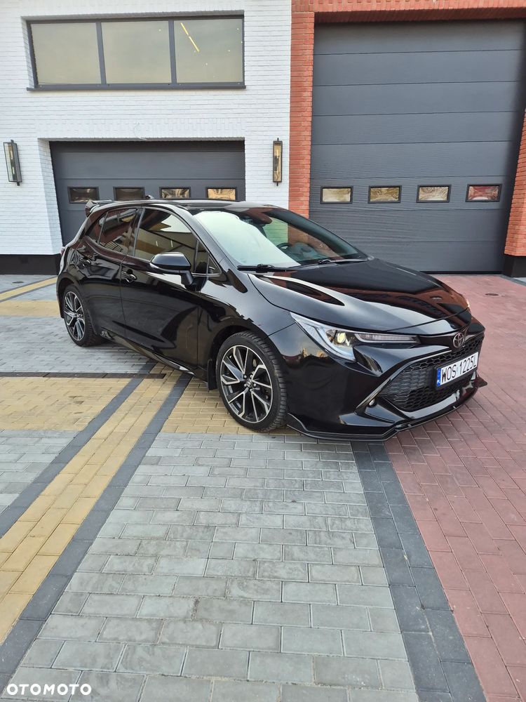 Toyota Corolla - 2