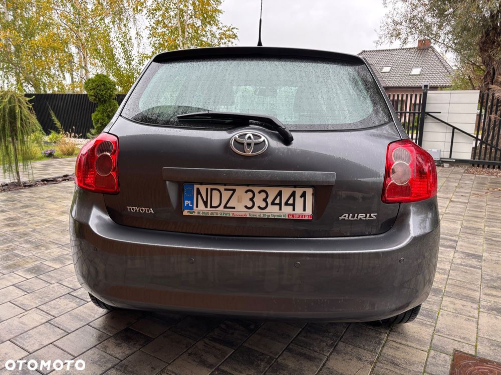 Toyota Auris 1.6 VVT-i Premium MM - 10