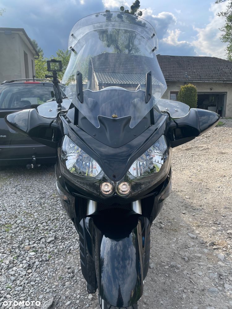 Kawasaki GTR - 11
