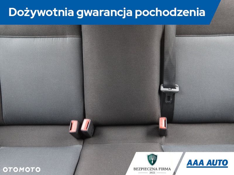 Opel Astra - 11