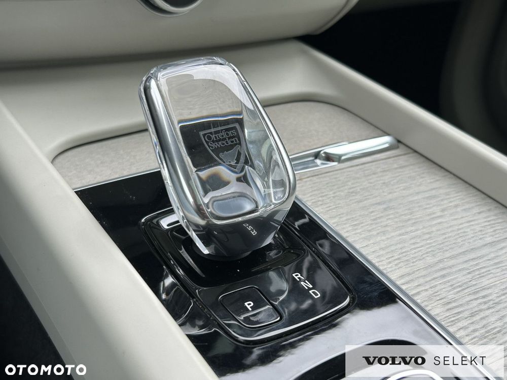 Volvo XC 60 - 24