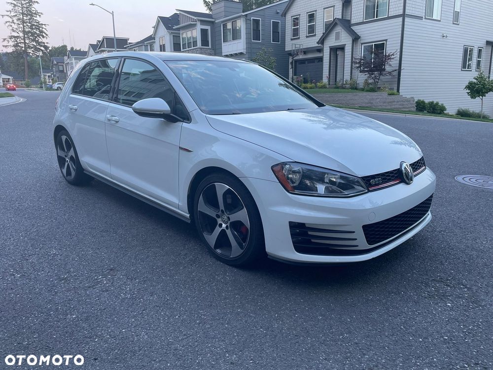 Volkswagen Golf 2.0 GTI DSG - 6