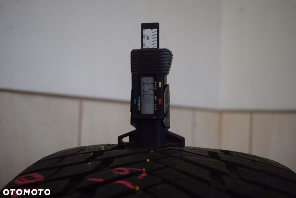 R19 245/40 Nokian Weatherproof Pojedyncza - 4