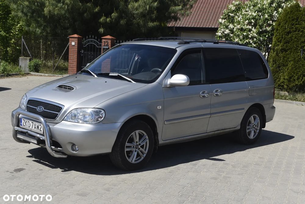 Kia Carnival CRDi Executive - 1