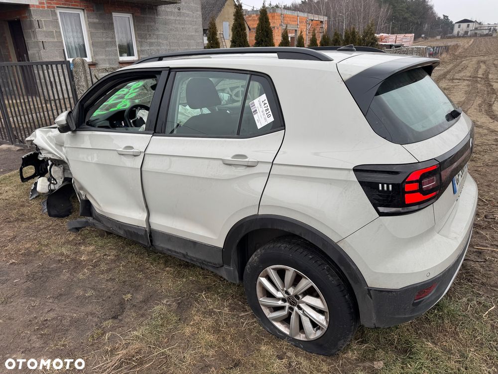 Volkswagen T-Cross - 4