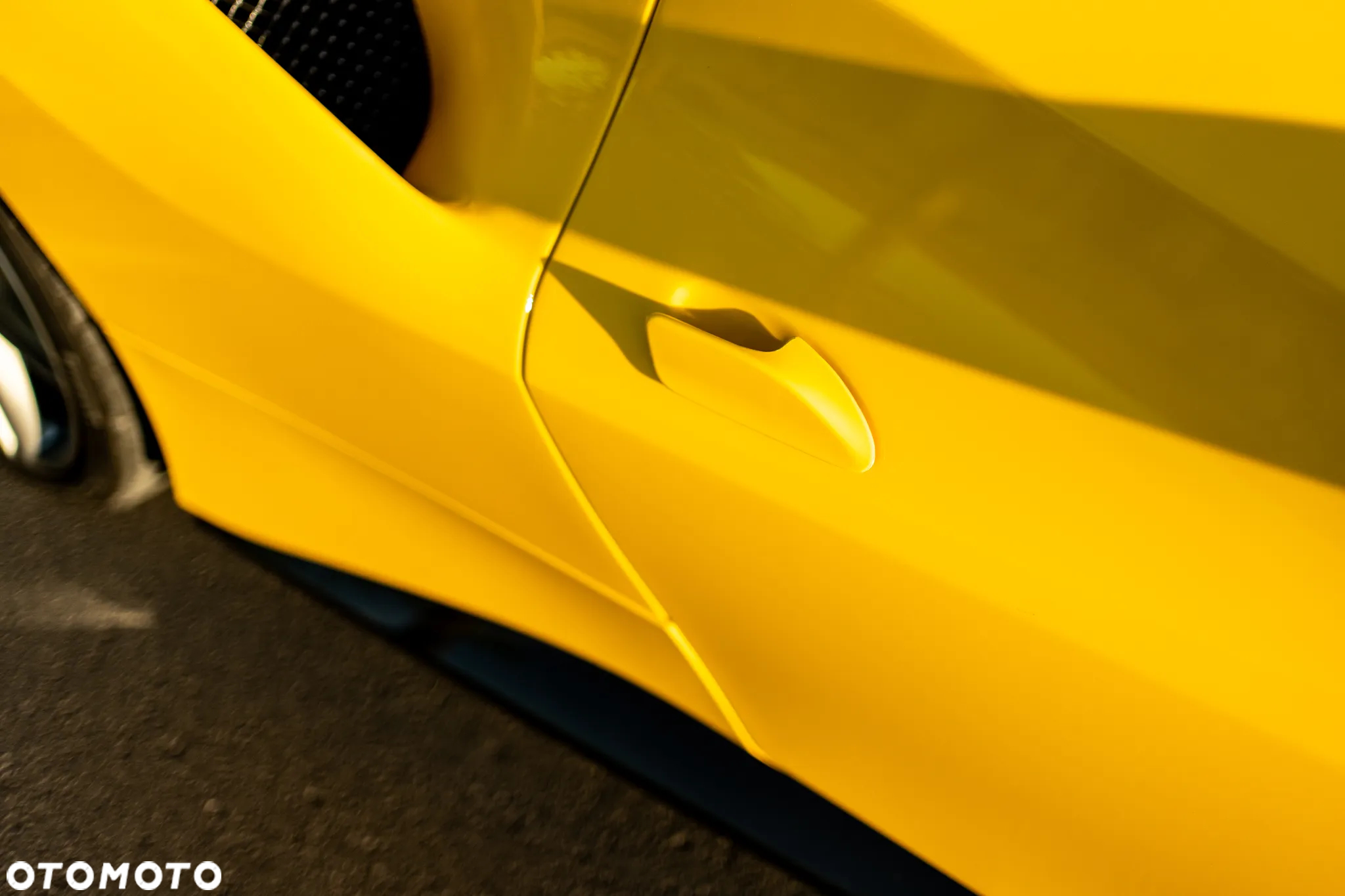 Ferrari 488 - 23