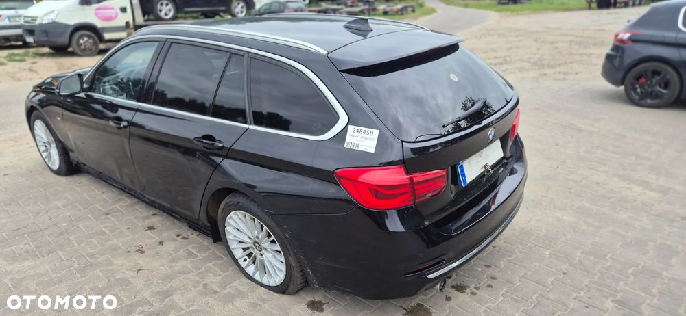 BMW Seria 3 318d xDrive Luxury Line - 14