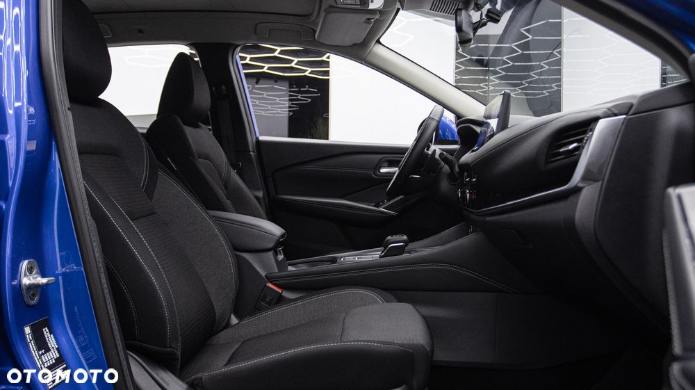 Nissan Qashqai 1.3 DIG-T MHEV N-Connecta Xtronic - 17