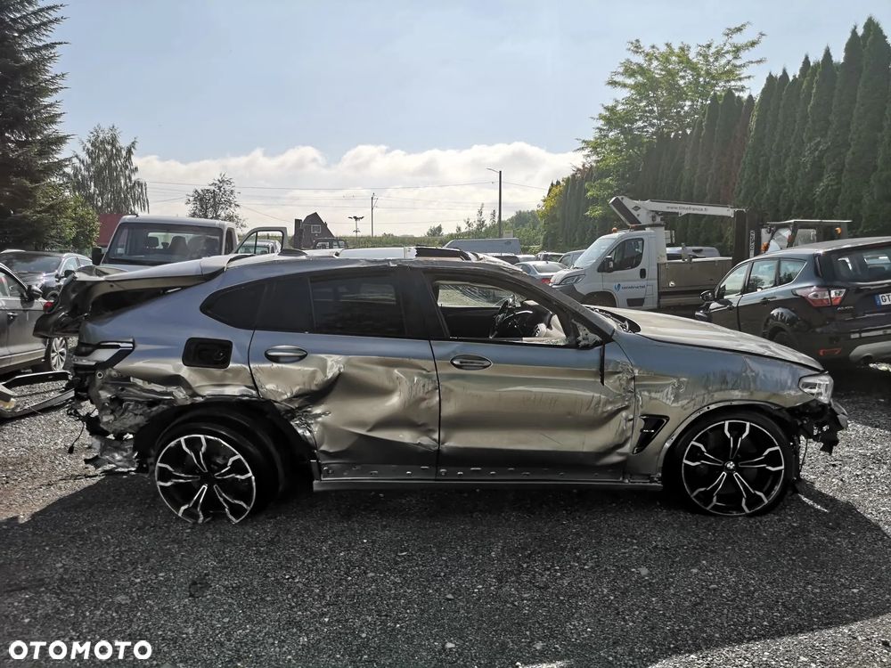 BMW X4 M - 16