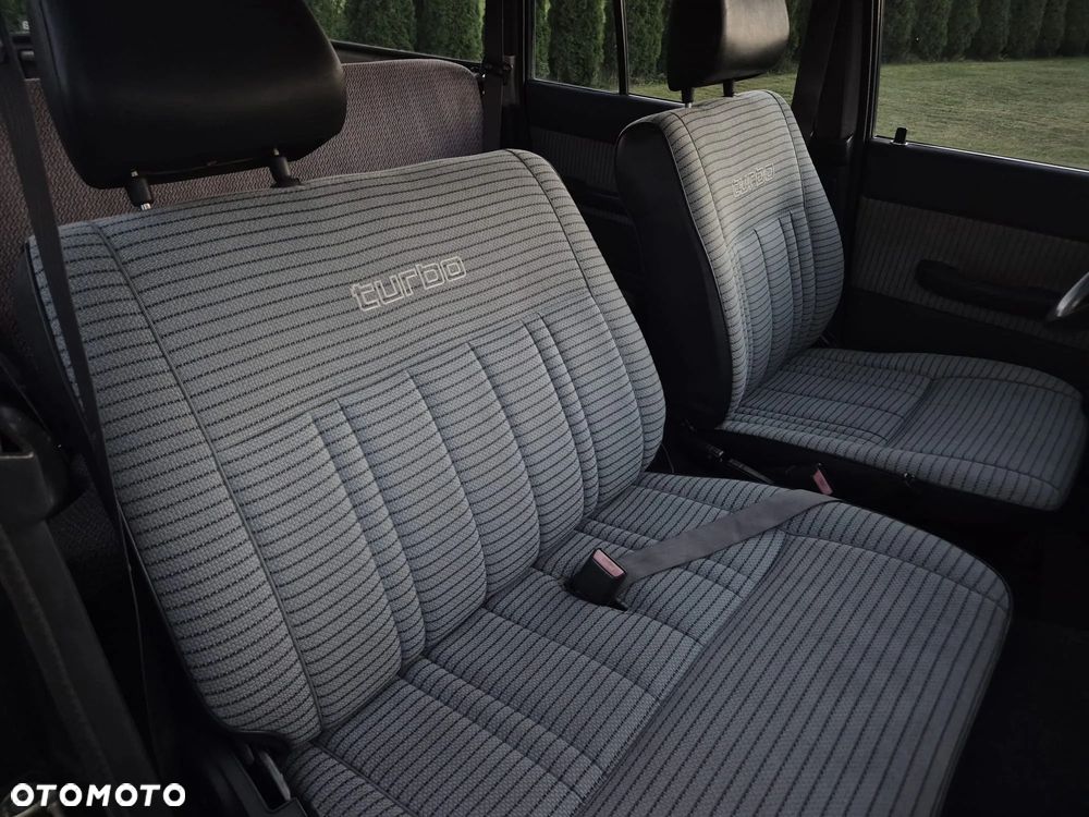 Toyota Land Cruiser - 26