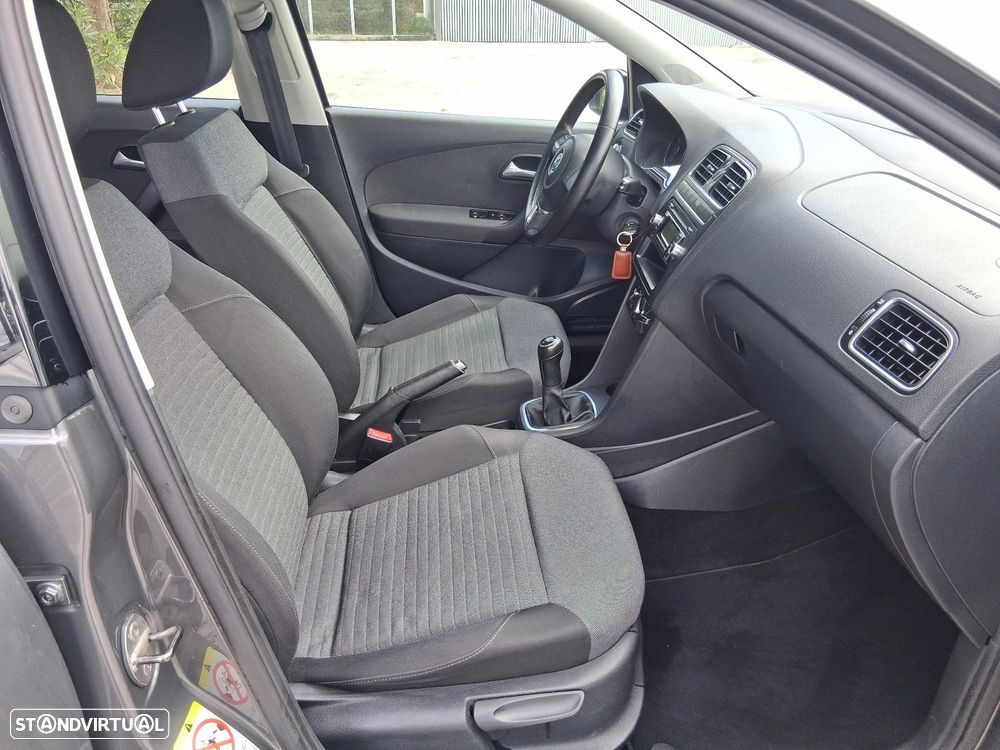 VW Polo 1.2 Confortline - 11