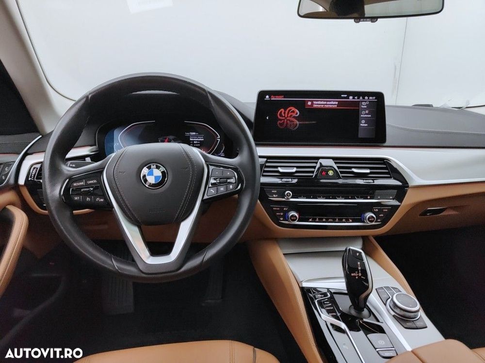 BMW Seria 5 518d AT MHEV - 6