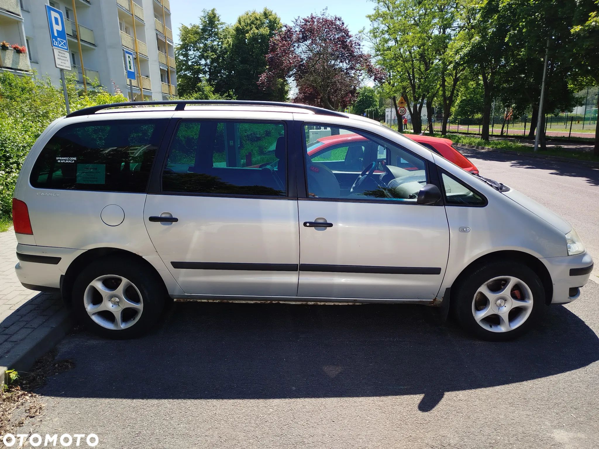 Volkswagen Sharan 1.9 TDI Basis - 1