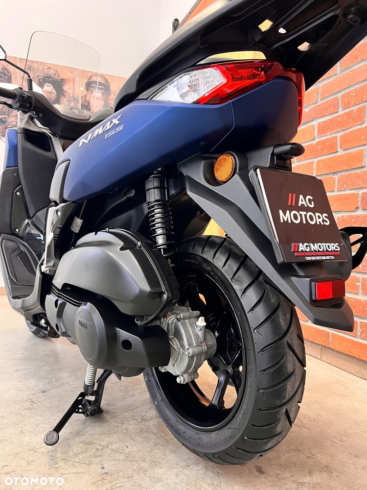 Yamaha NMAX - 15
